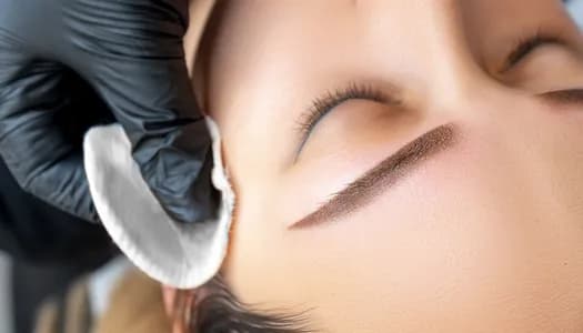 Kiedy henna po makijażu permanentnym? Bezpieczny czas i zasady