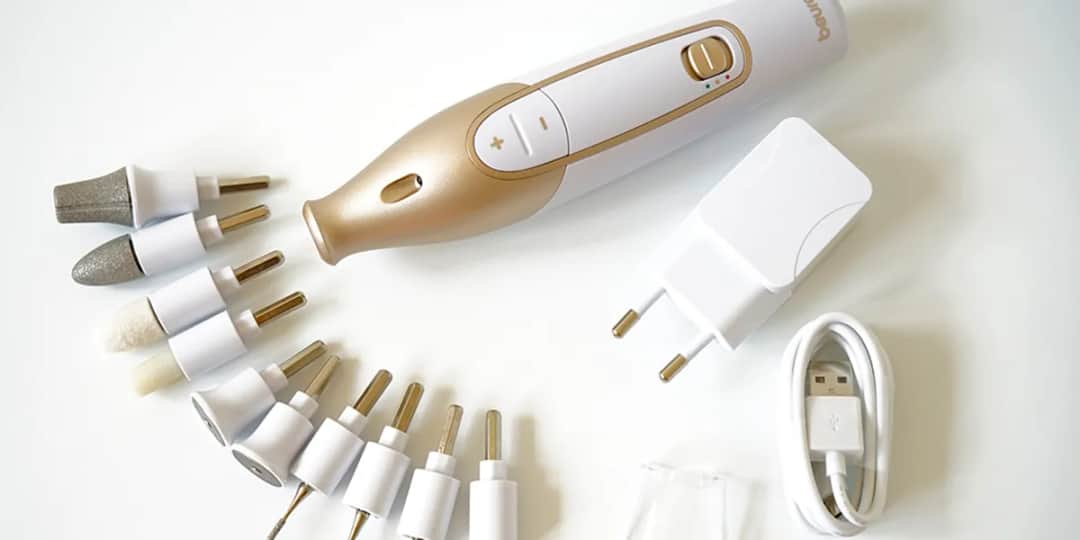 Jak używać elektryczny zestaw do manicure: 5 prostych kroków